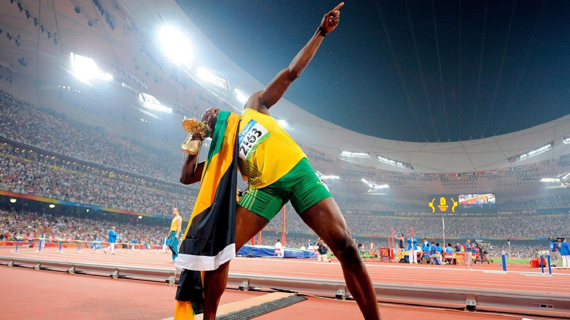 波兰女足联赛冠军以出色表现征服观众,波兰足球队队员